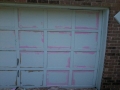rolands-painting-garage-door-preparation